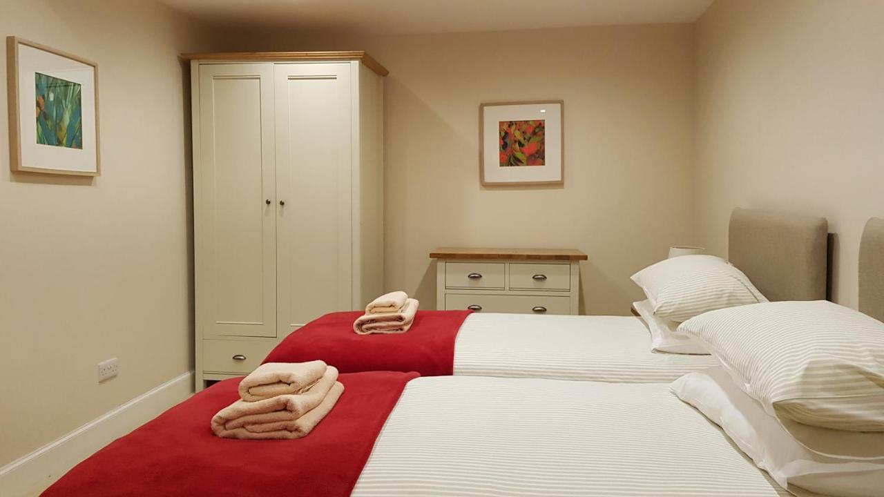 Gorgeous Central Edinburgh 3-Bedroom Apartment المظهر الخارجي الصورة