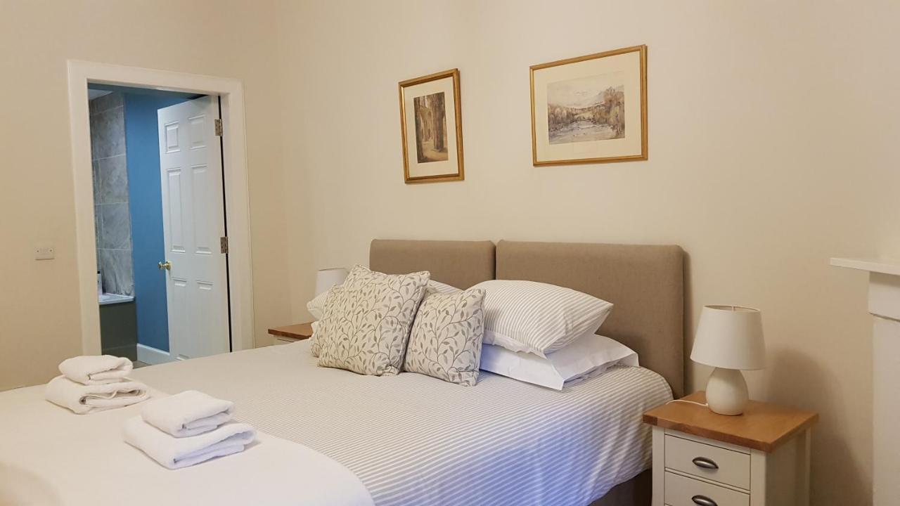 Gorgeous Central Edinburgh 3-Bedroom Apartment المظهر الخارجي الصورة
