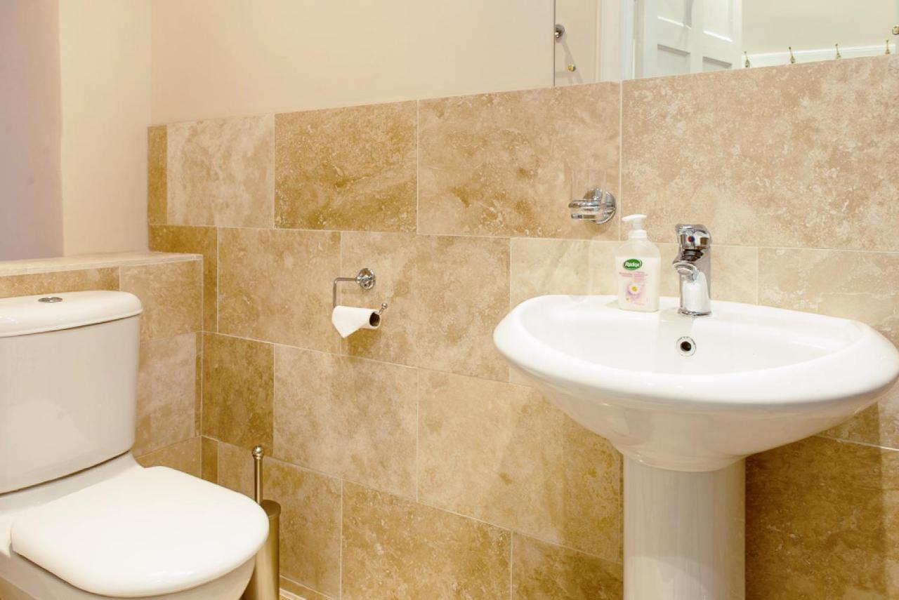 Gorgeous Central Edinburgh 3-Bedroom Apartment المظهر الخارجي الصورة
